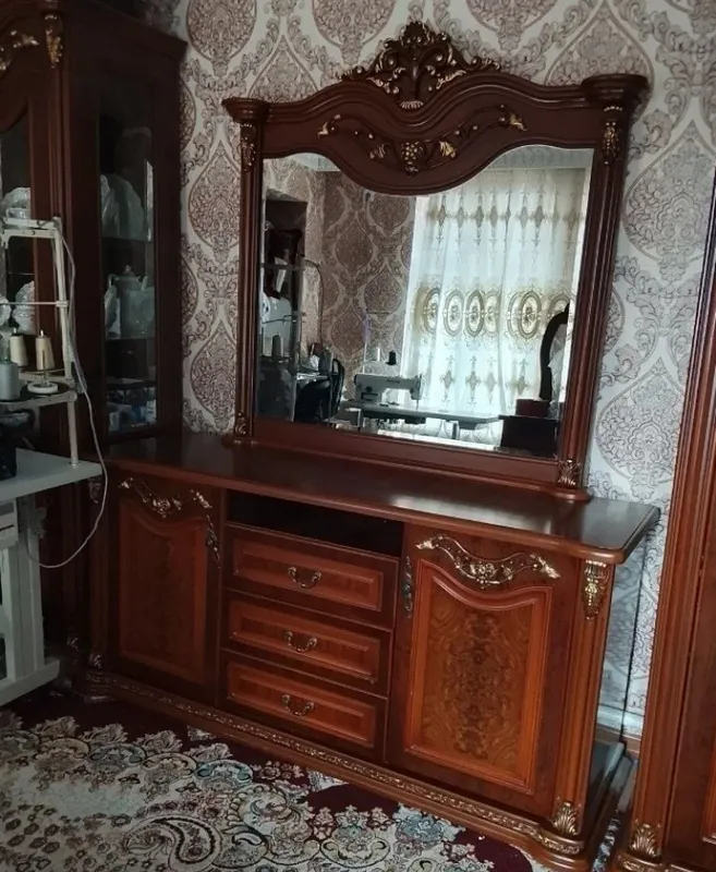 Продаётся почти новая мебель 2