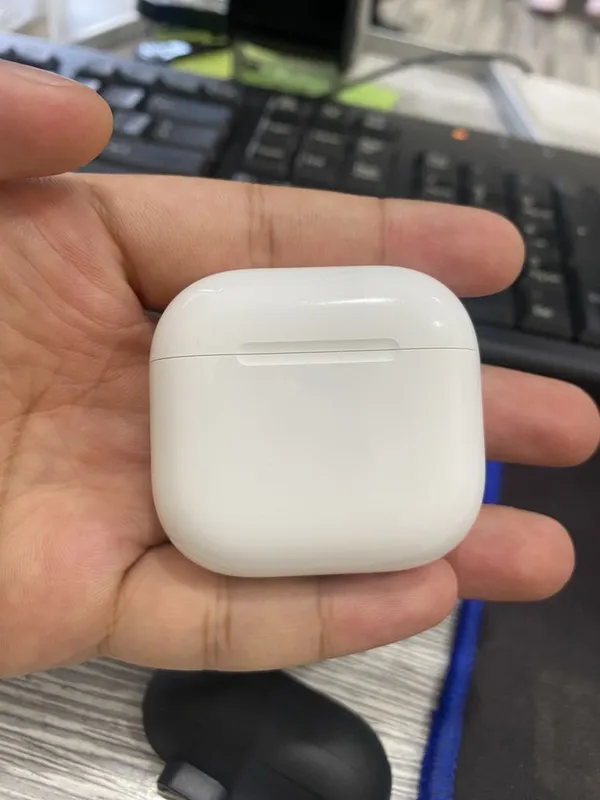 Airpods 4 anc original 4 Airpods 4 anc original 4