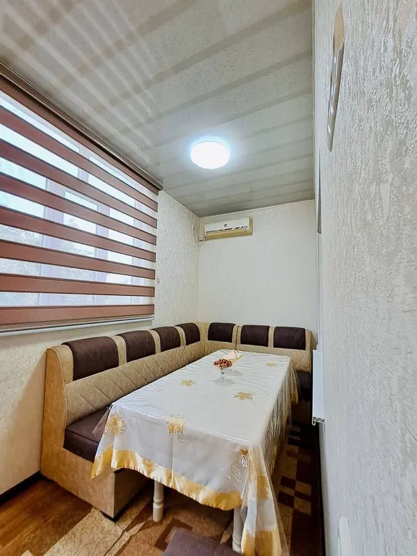 4 xonali kvartira, 85 m2, Yakkasaroy 4