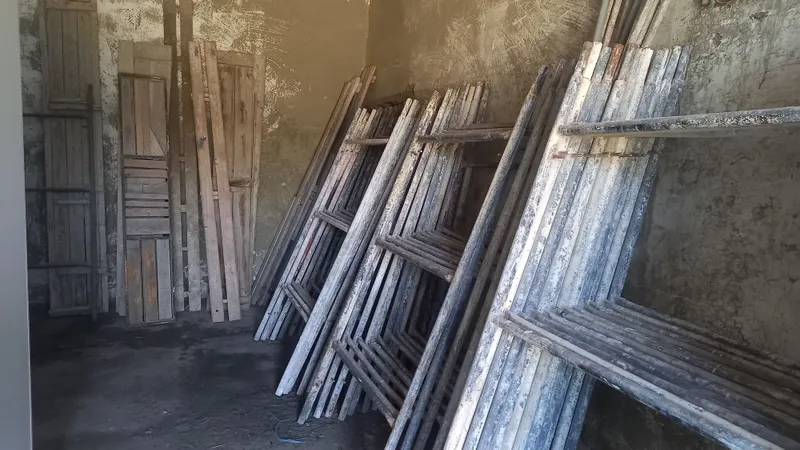 Лесалар сотилади. Ишлатилган. Продам строительные леса.Б/У 25 шт