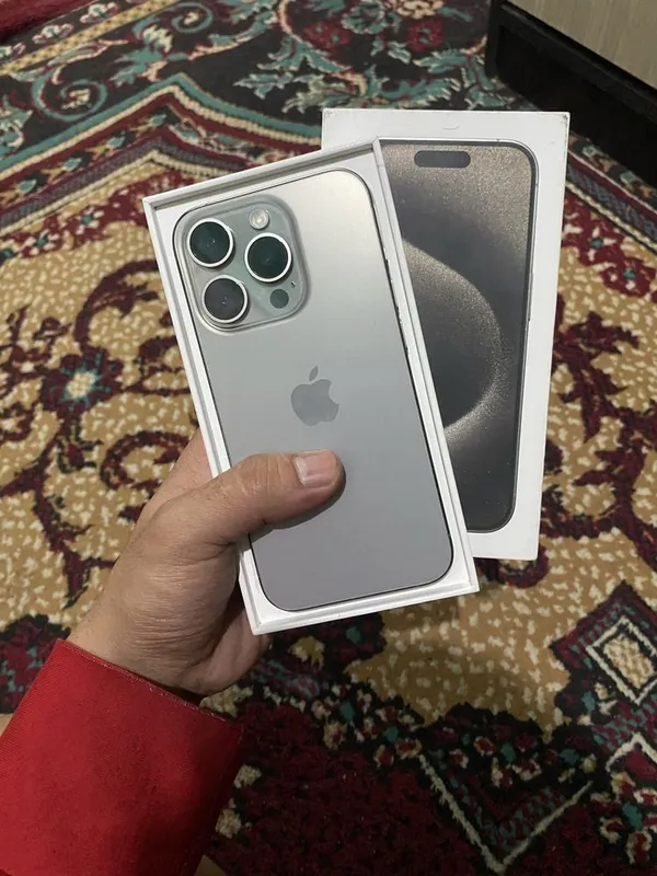 Iphone 15 pro 630$ kam bor