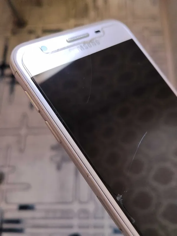 Samsung Galaxy J5 Prime - СОТИЛАДИ! — фото 3