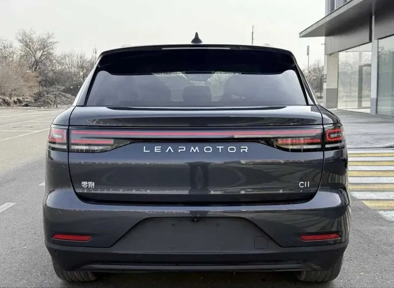 Leapmotor C11 hybrid 200km, naxt va halol nasiya 2 Leapmotor C11 hybrid 200km, naxt va halol nasiya 2