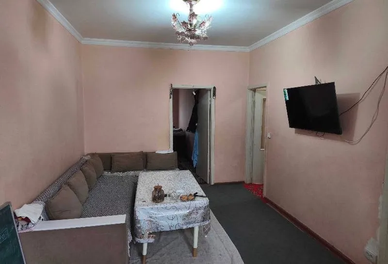 Чиланзар 2кв 2 ком Рядом Метро М Улугбек. Продажа — фото 1
