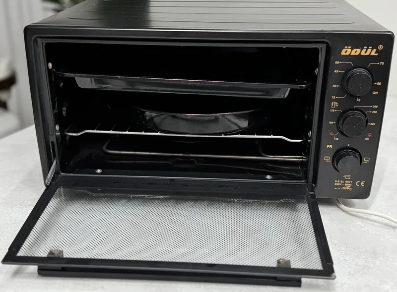 Мини печь, электрическая духовка — фото 1