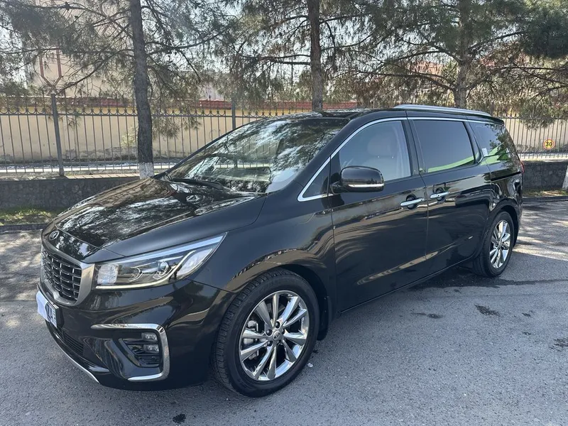 Kia Carnival 2020 • 3.3 benzin • 8 o‘rinli • ideal holat — фото 3