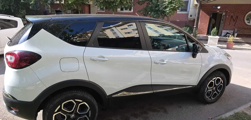 Renault Captur, avtomat, 1.6 atmosferali dvigatel, propan, 61 litrlik tabletka ballon 7