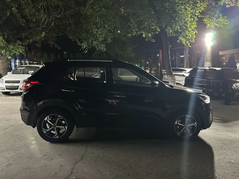 Hyundai creta sotiladi 2020 4