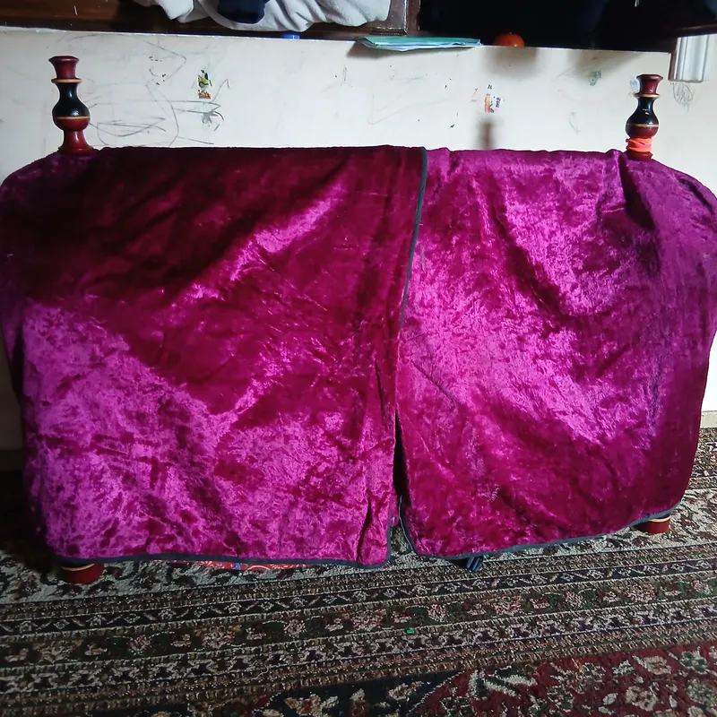 beshik sotiladi
