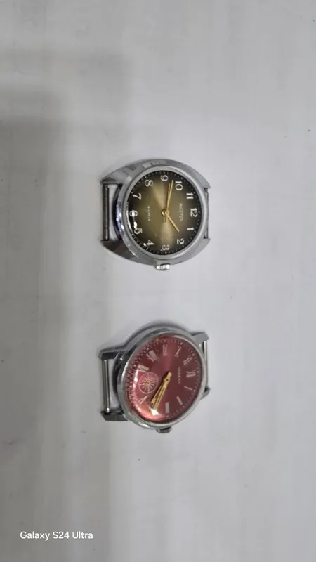 Продам часы Восток и Победа 1