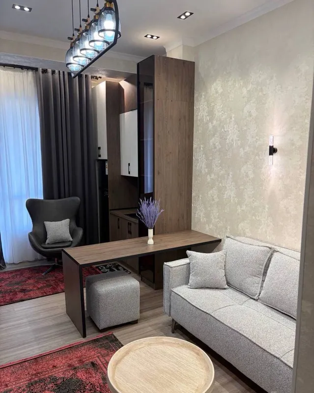 Yakkasaroy tumanida 28 m² maydonli 1 xonali kvartira sotiladi 8
