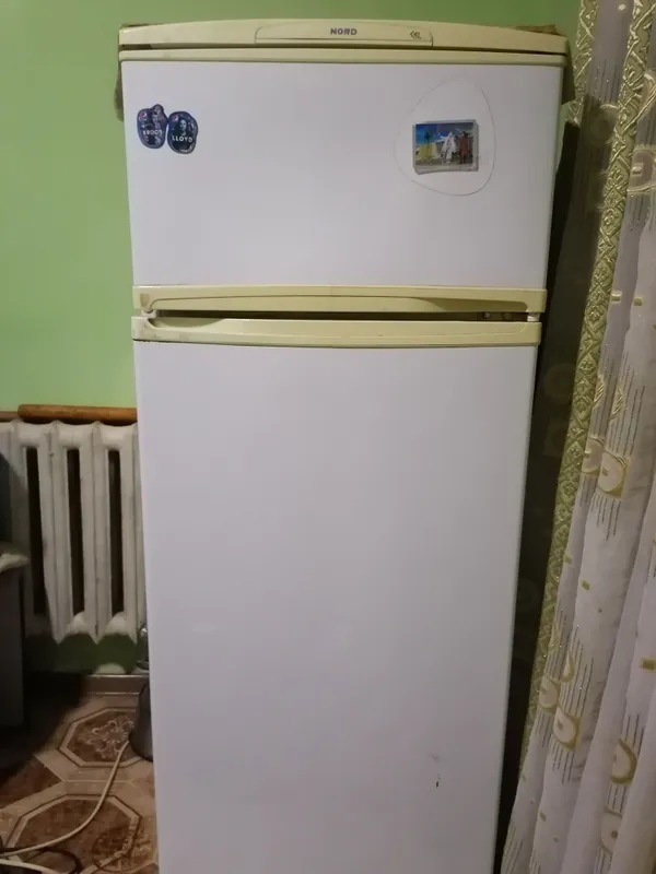 Холодильник сотилади 1