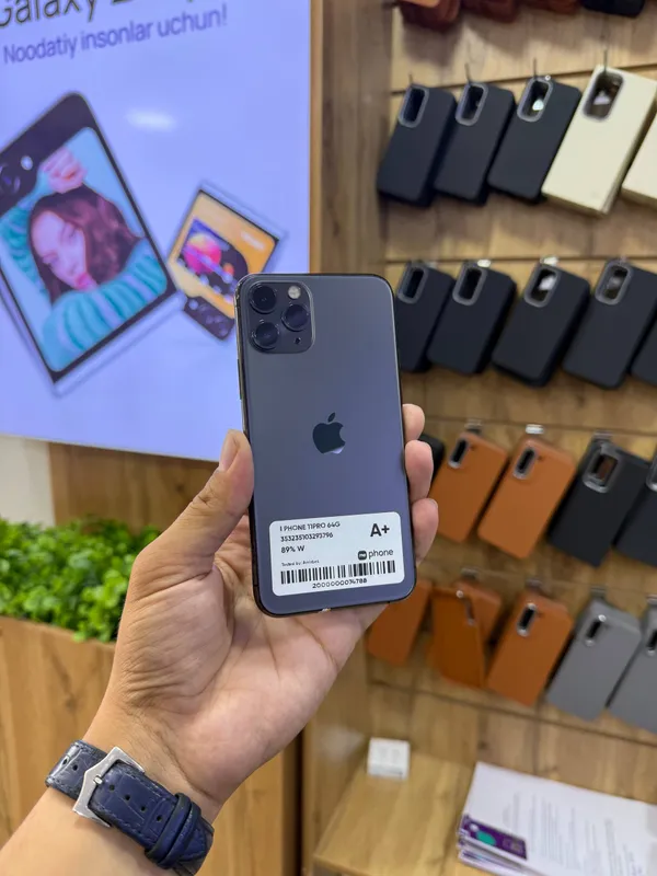 iPhone 11