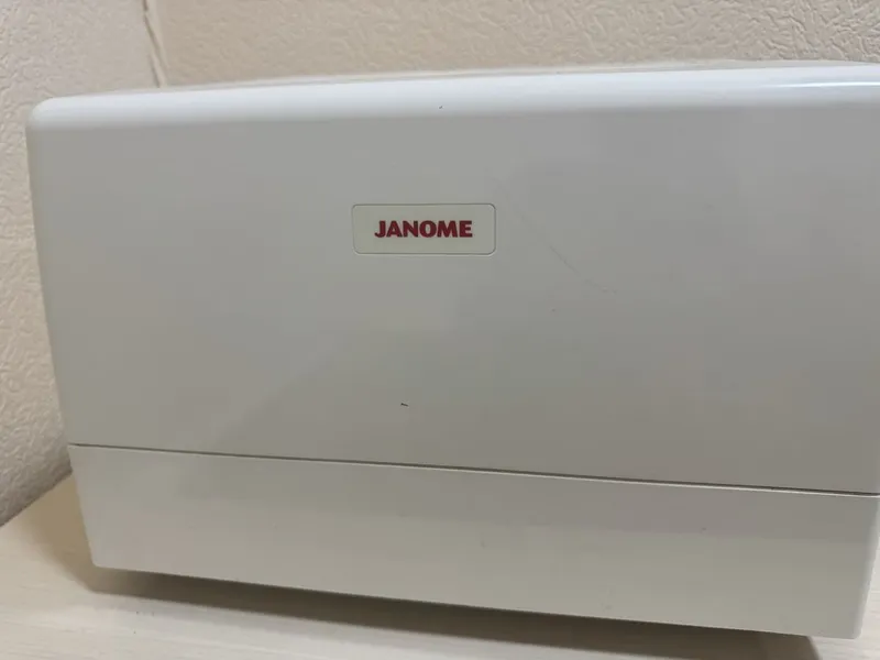 Janome 350 E popur vishivka 7 ta kuylak tikilgan Chnx