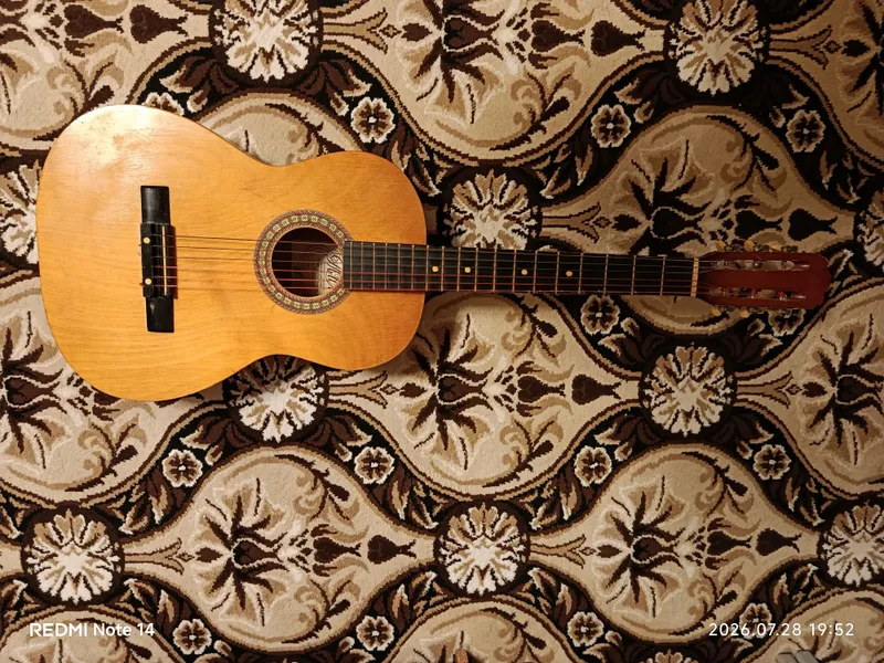 gitara 3