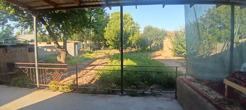 Uy sotiladi 12 sotik bolib xam sotiladi 4 Uy sotiladi 12 sotik bolib xam sotiladi 4