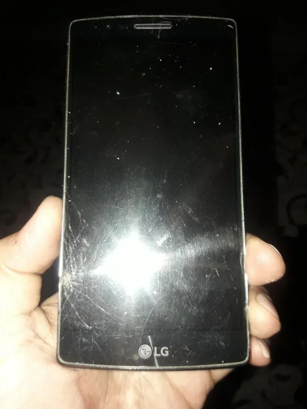 Продам сотовый телефон LG FLEX 2 полностью в рабочем состоянии 1 Продам сотовый телефон LG FLEX 2 полностью в рабочем состоянии 1