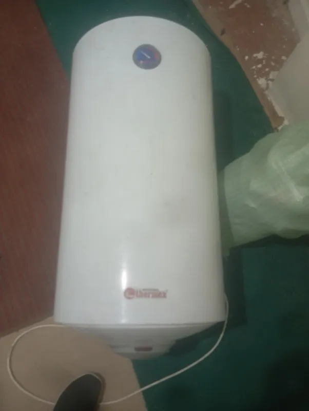 Ariston sotiladi 200$