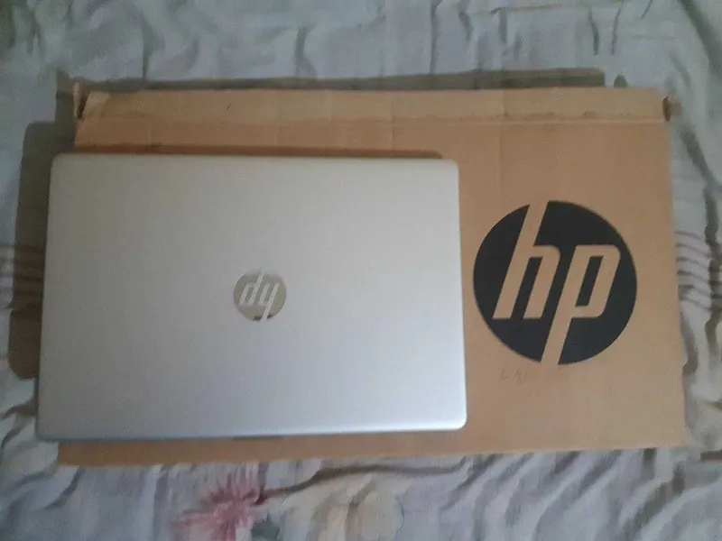 hp laptop a15 noutbuki chiroyli dizayin va chidamli korpusga ega. — фото 4