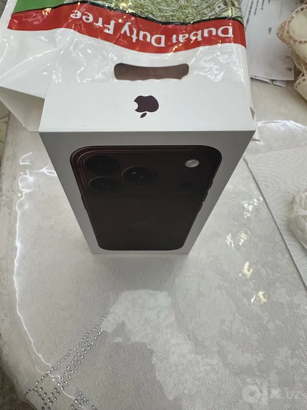 I Phone 18 pro 256 GB 2 I Phone 18 pro 256 GB 2