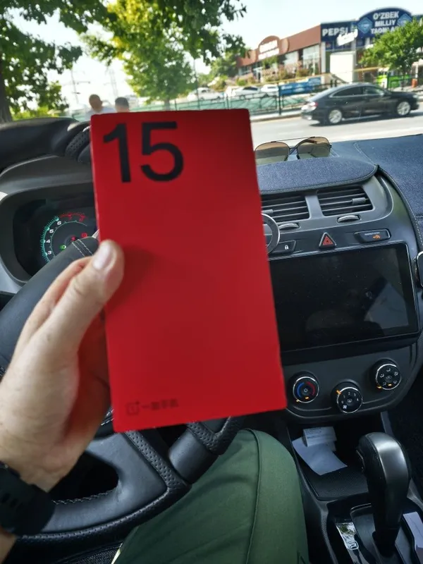 One plus 15 12/256 В наличие гарантия 1 One plus 15 12/256 В наличие гарантия 1