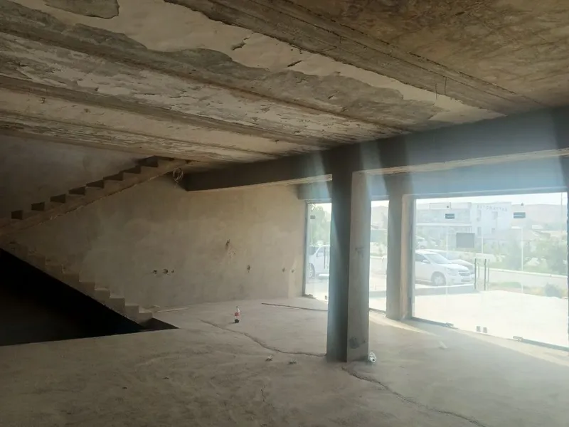 Sherobod tumanida 2 etajli doʼkon sotuvda 4 Sherobod tumanida 2 etajli doʼkon sotuvda 4
