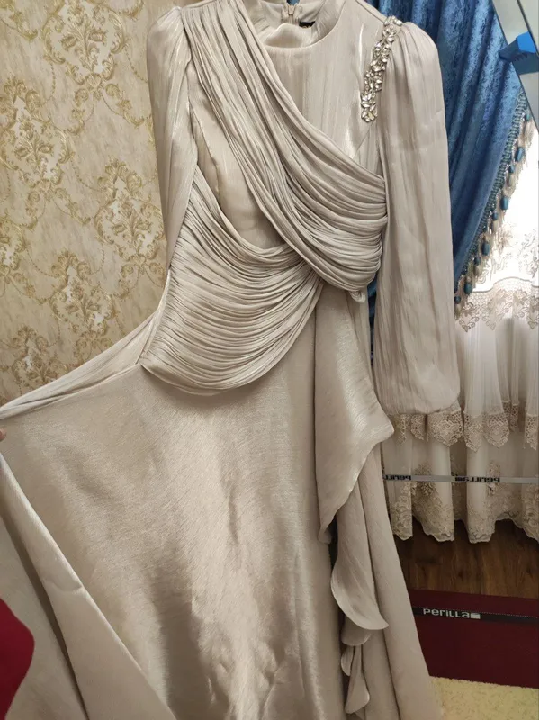 Organza naryadniy koʻylak