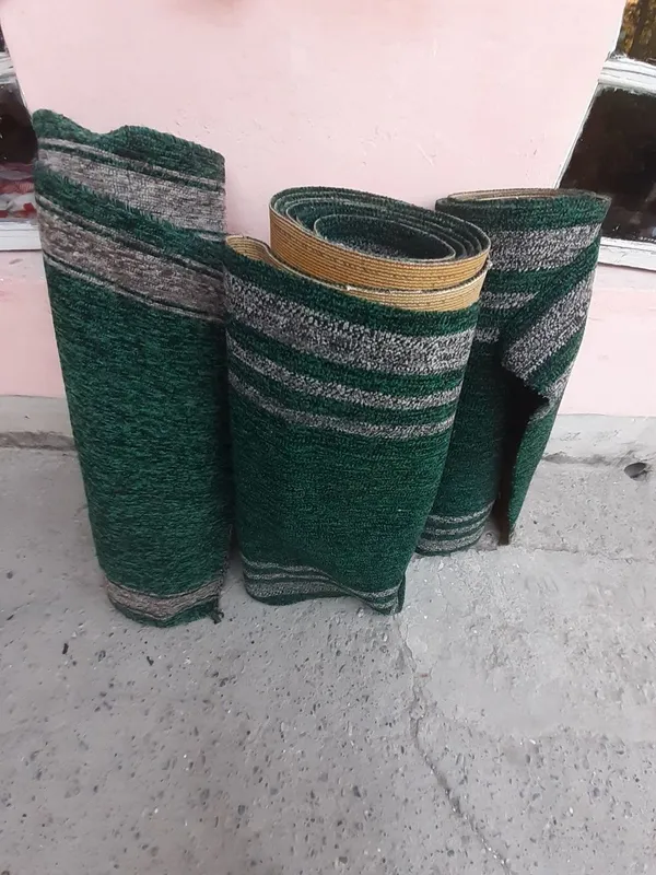 Продаються ковры 8
