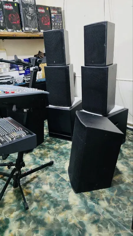 TurboSound tcs-B15BDP акустическая система Италия — фото 1