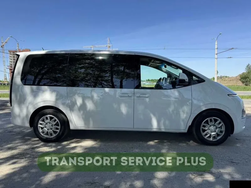 Premium Minivan Charter with Driver 24/7: Freedom and Flexibility Uz — фото 5 Premium Minivan Charter with Driver 24/7: Freedom and Flexibility Uz — фото 5