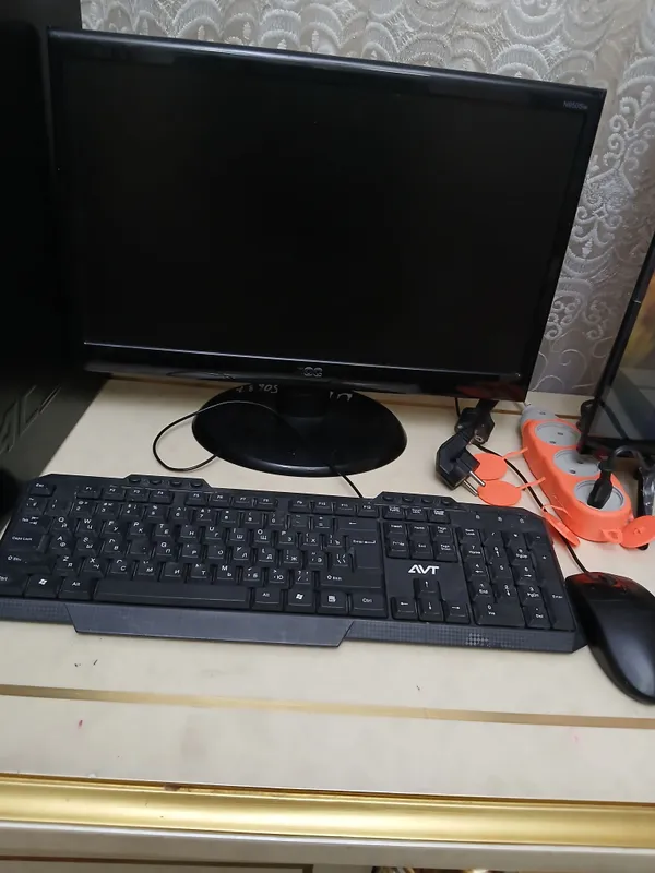 kompyuter AOC