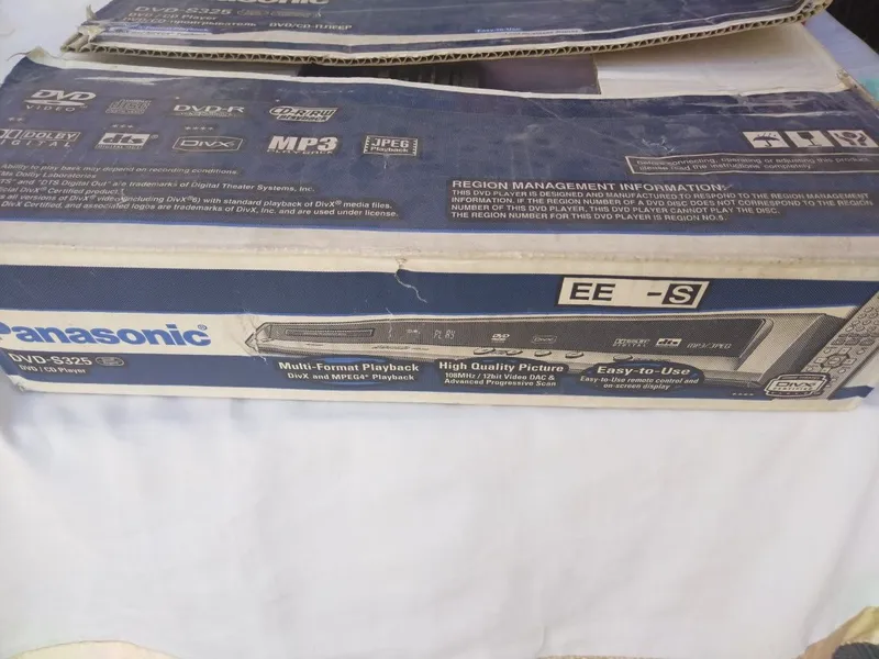 DVD player Panasonic 4 DVD player Panasonic 4
