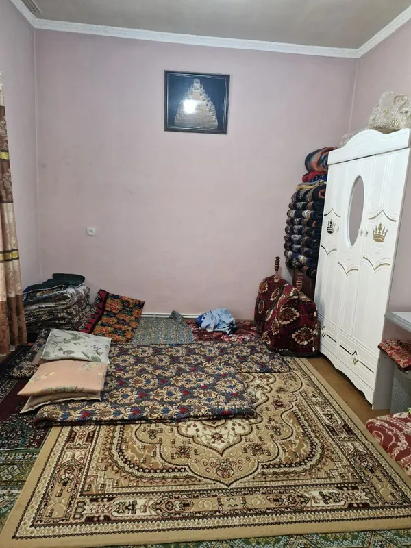 Уй сотилади Нарпай центр Тинчлик куча 51-уй — фото 1 Уй сотилади Нарпай центр Тинчлик куча 51-уй — фото 1