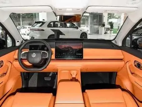 Leapmotor c16 smart 520 Naqd va halol nasiya — фото 1