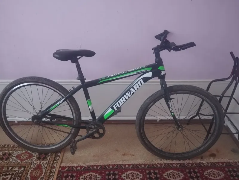 velik satiladi 300 ming sum srojni 1