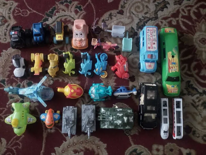 Продаю игрушечные машинки — фото 2