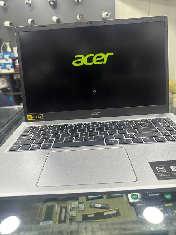 Acer R5 7520U/d5 8gb/nvme 500gb! Holati yaxshi, 2oyda kam ishlagan!