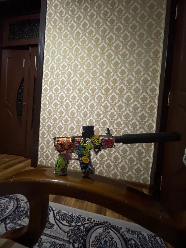 Orbiz bilan otadigan pistolet Orbiz bilan otadigan pistolet