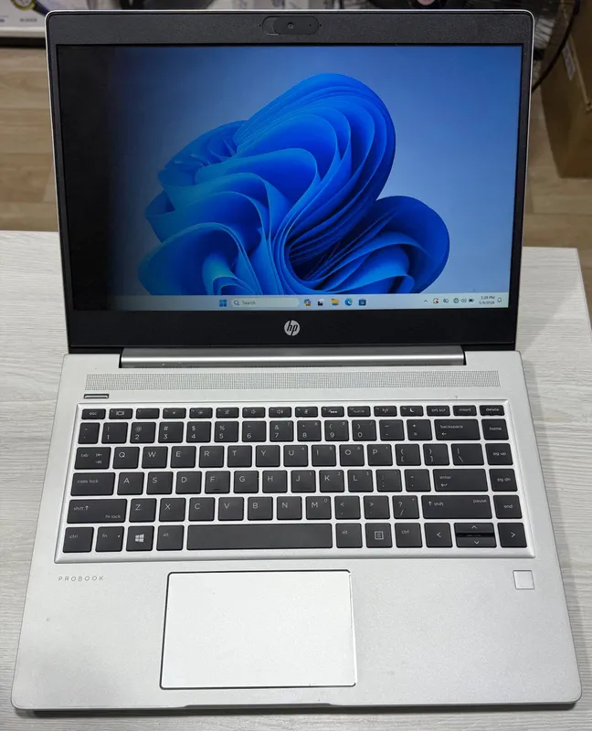 HP ProBook 445 G7 14" Ryzen 5 pro 4650u 8GB/256GB 2 HP ProBook 445 G7 14" Ryzen 5 pro 4650u 8GB/256GB 2