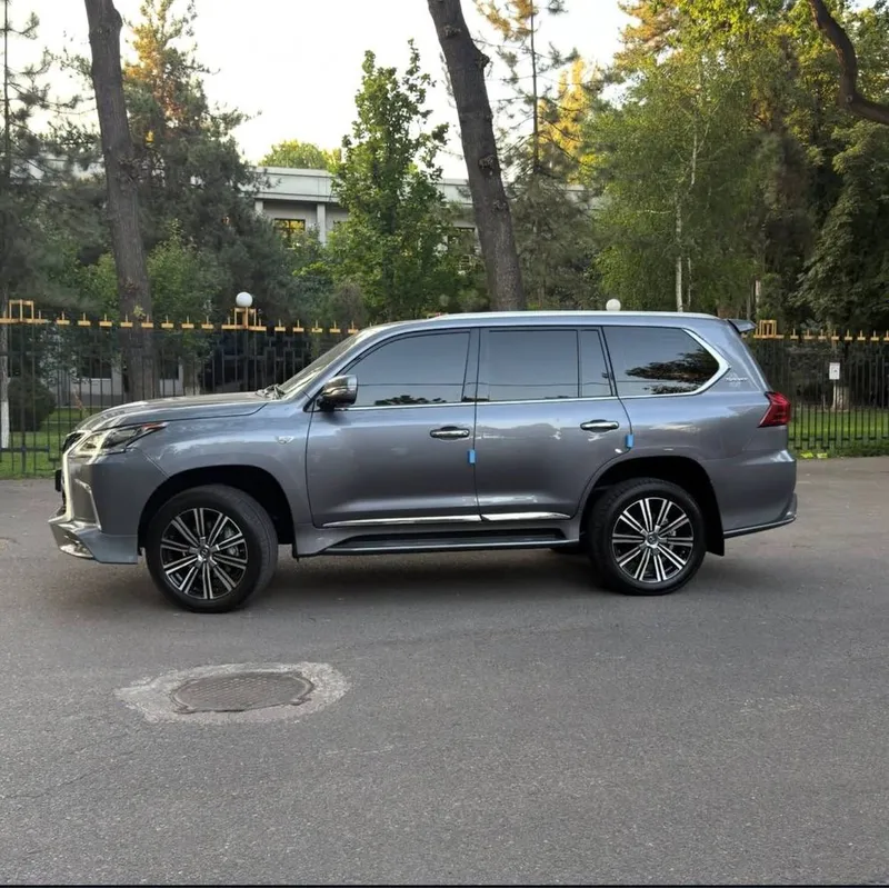 Lexus lx 570 Limeted 4 Lexus lx 570 Limeted 4