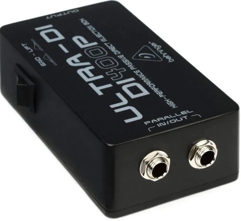 Директ-бокса Behringer DI400P ULTRA-DI 3