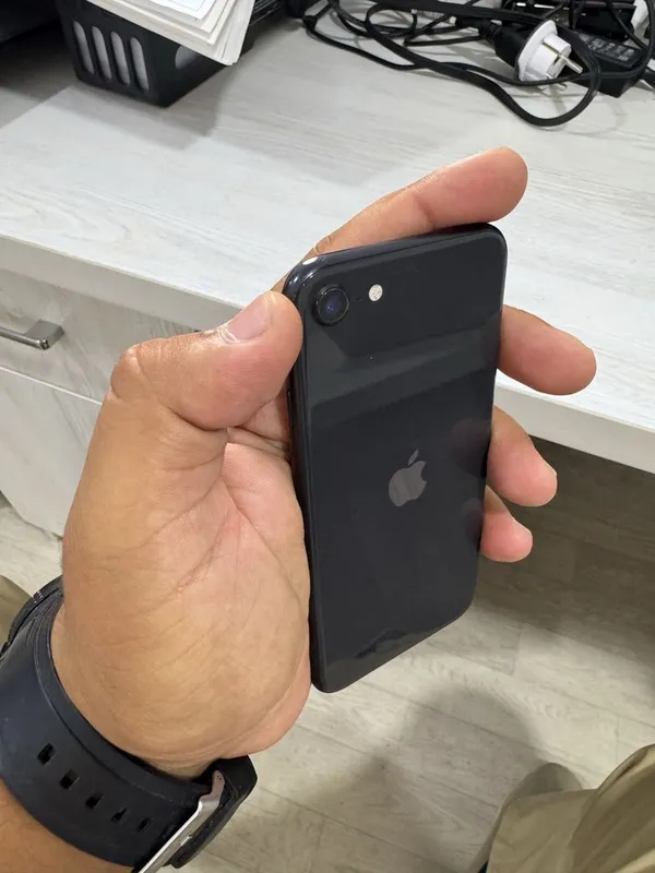 Iphone SE 2020. 1
