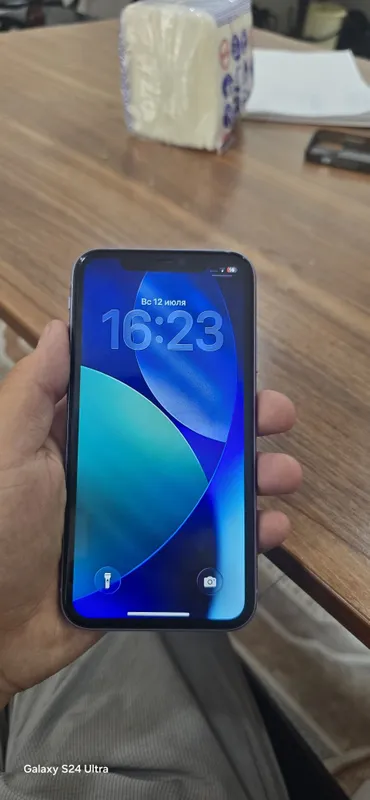 IPhone 11 karobka dakemint holati ideal 83 yomks ochilmagan tel 8 IPhone 11 karobka dakemint holati ideal 83 yomks ochilmagan tel 8