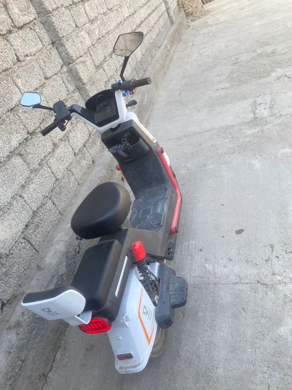 skuter elektro sotiladi 3