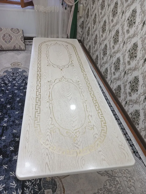 mebel sotiladi yangi