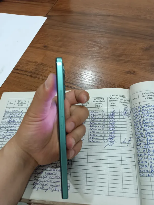 Redmi note 12 6/128 , chetkiy ishlidi , ekran rodnoy, — фото 4