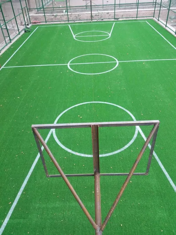 Sun'iy gazon— futbol maydonlari va bolalar maydoni — фото 2