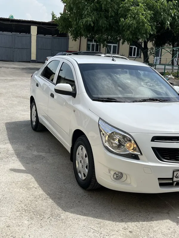 Chevrolet Cobalt — фото 4