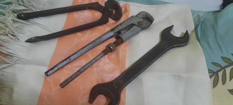 продам инструменты строительные