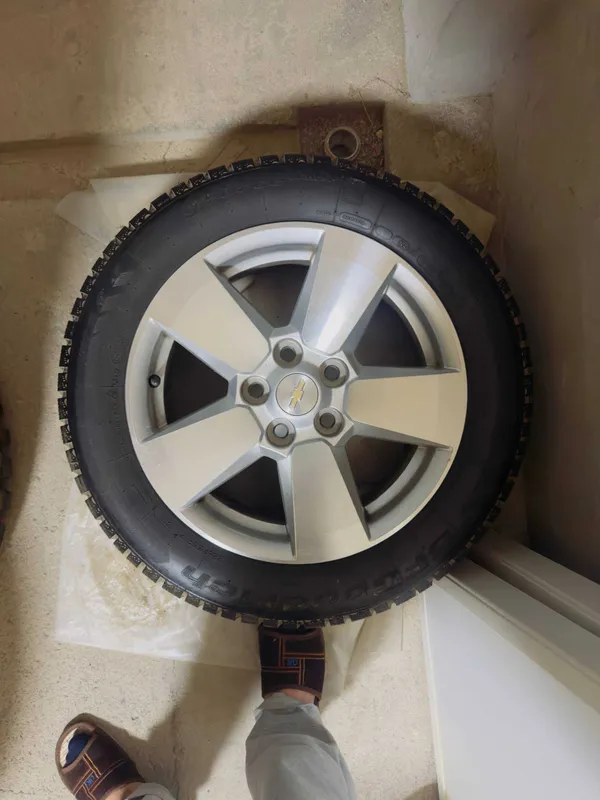 225v 55R 17 malibu balon diskasi bn bir 2